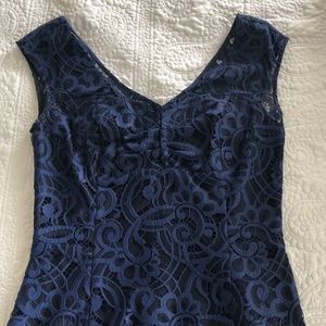 BEAUTIFUL LACE LILLY PULITZER DRESS SIZE 6